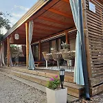 مكان تخييم House, Soline,