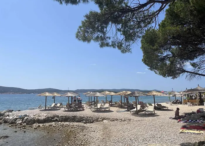 House, Soline, * Biograd Na Moru