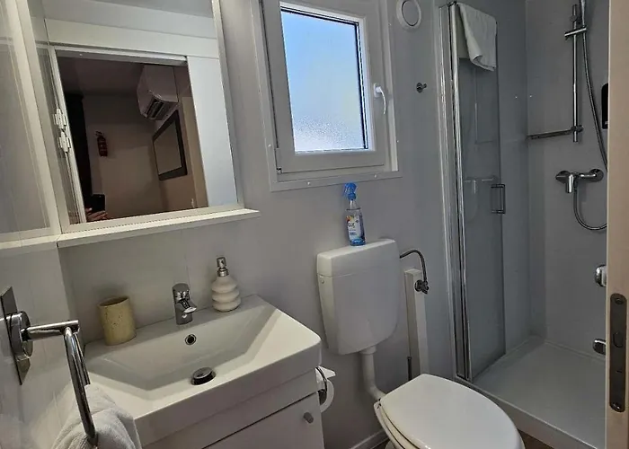 House, Soline, Biograd Na Moru