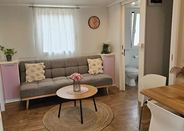 House, Soline, Biograd Na Moru