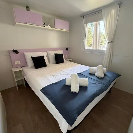 Camping House, Soline,