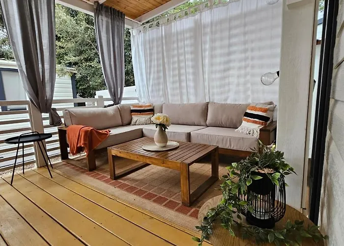 House, Soline, * Biograd Na Moru